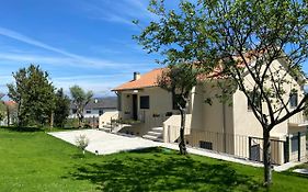 Casa Da Zefinha - Villa, Em Cinfaes, No Douro